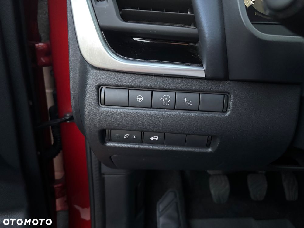 Nissan Qashqai 1.3 DIG-T N-Connecta EU6d - 16
