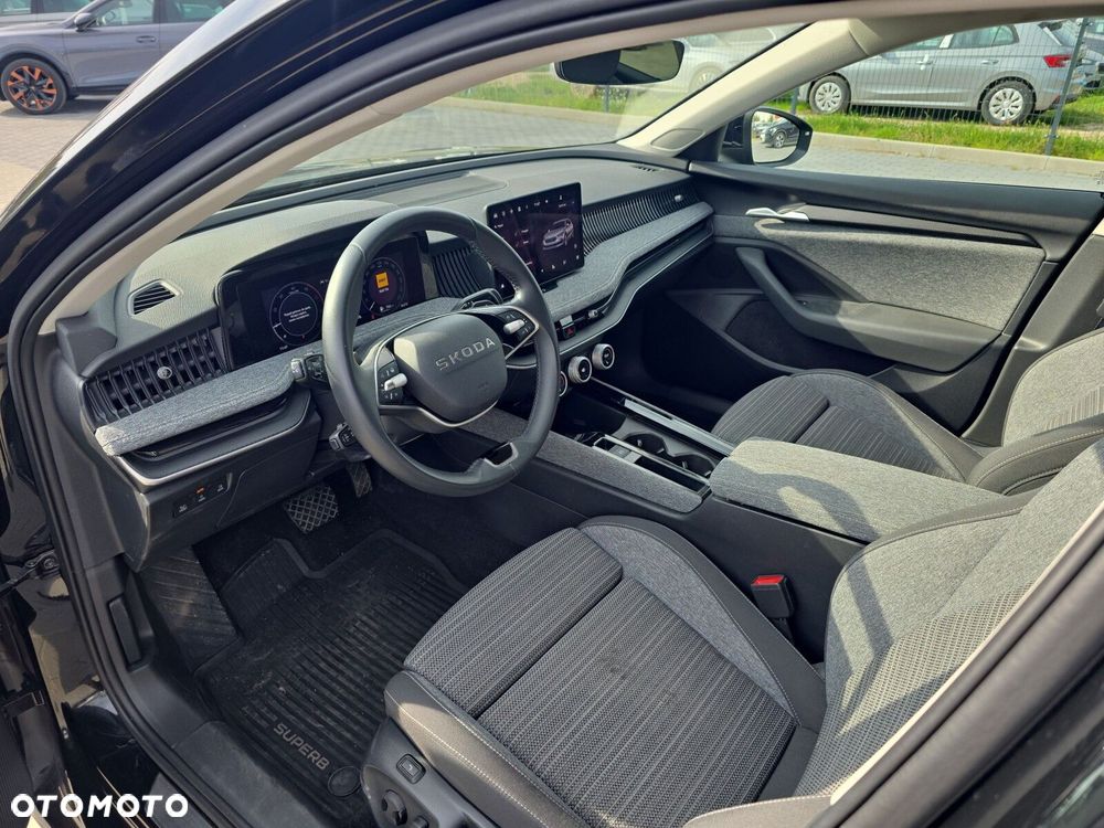 Skoda Superb - 10