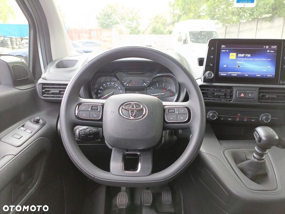 Toyota PROACE CITY - 16