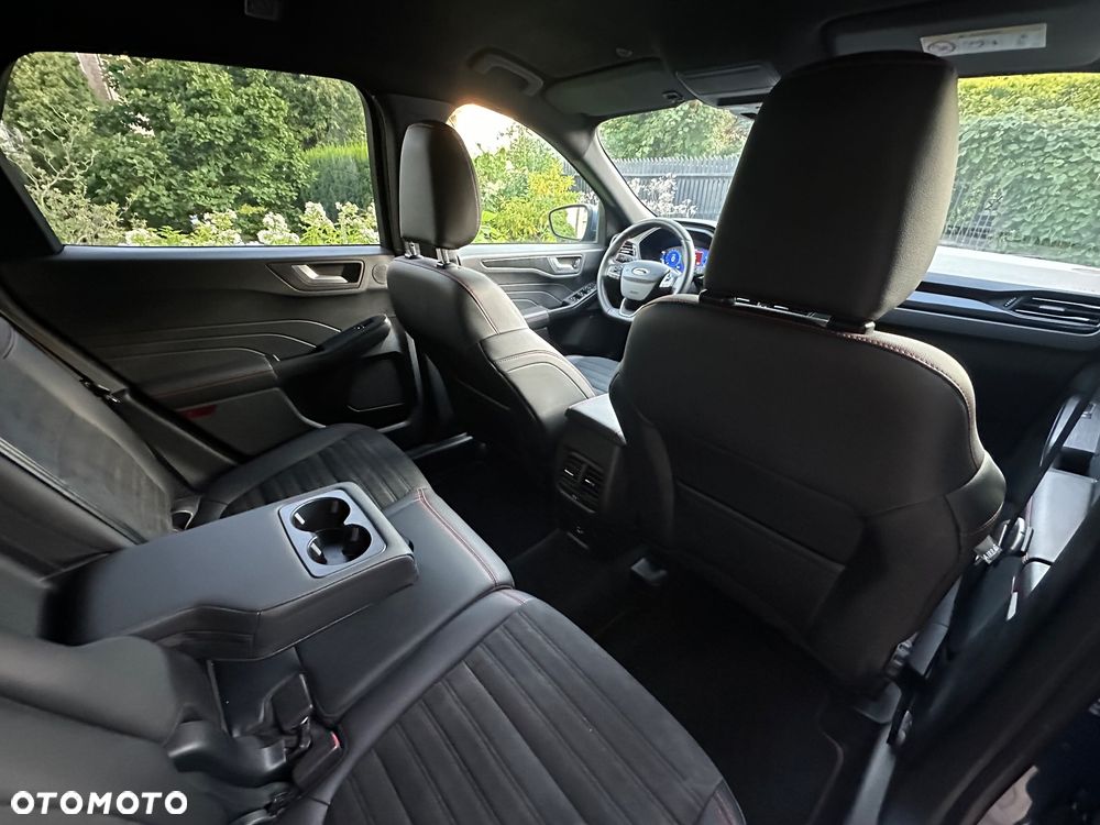 Ford Kuga 1.5 EcoBlue FWD ST-Line X - 17