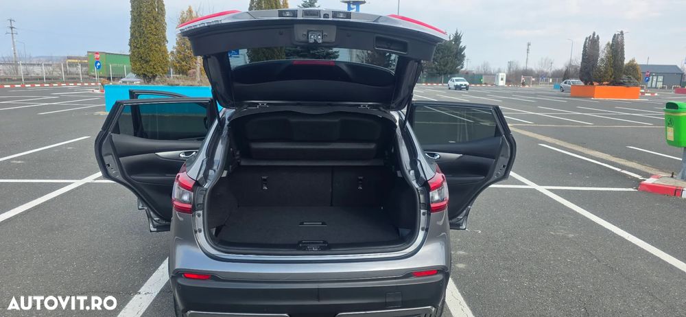 Nissan Qashqai - 14