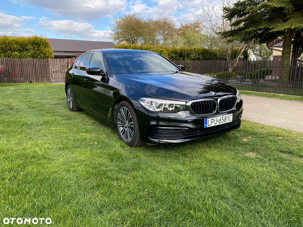 BMW Seria 5 530i Sport Line - 2