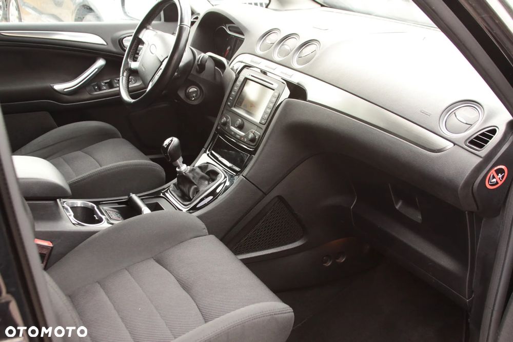 Ford S-Max 2.0 TDCi DPF Titanium - 18