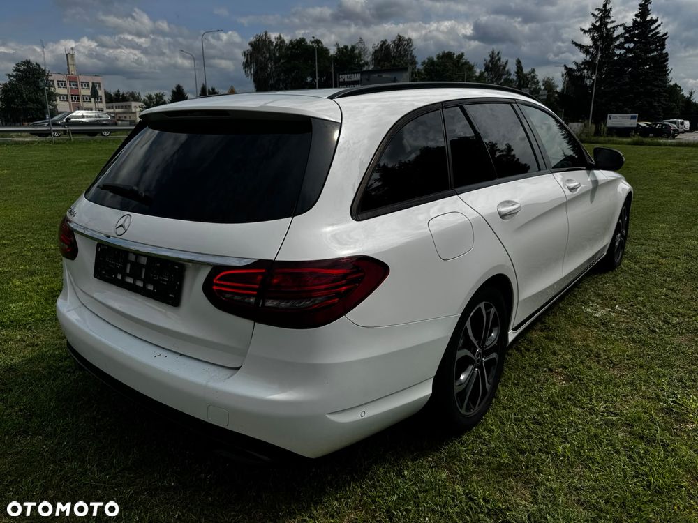 Mercedes-Benz Klasa C 220 d 9G-TRONIC Avantgarde - 6