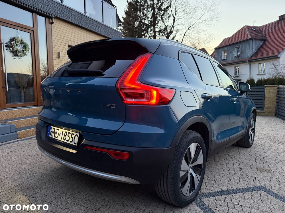 Volvo XC 40 B3 Plus Bright - 4