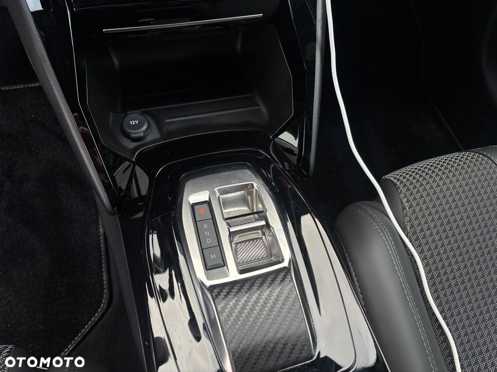 Peugeot 208 PureTech 100 EAT8 GT Pack - 16