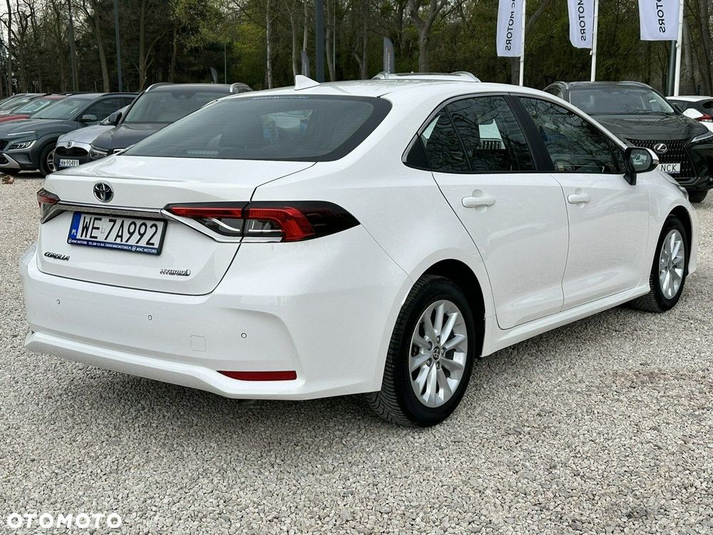 Toyota Corolla - 8