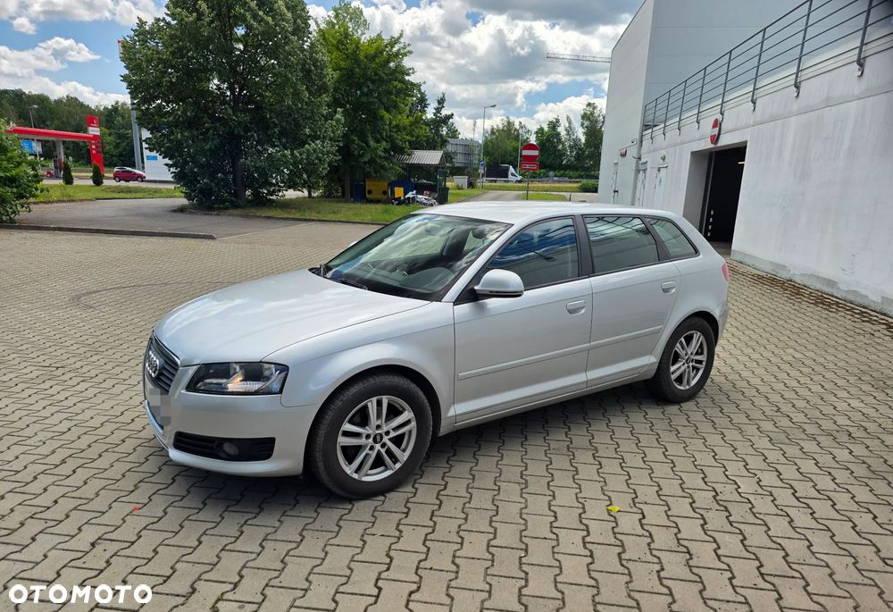 Audi A3 Sportback - 4