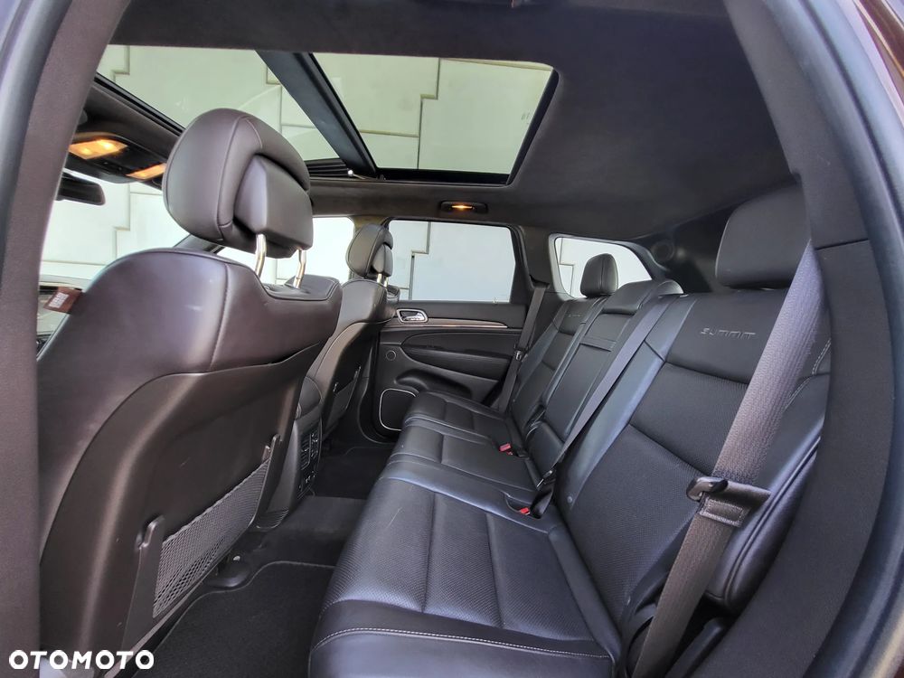 Jeep Grand Cherokee 3.0 CRD Overland Summit - 24