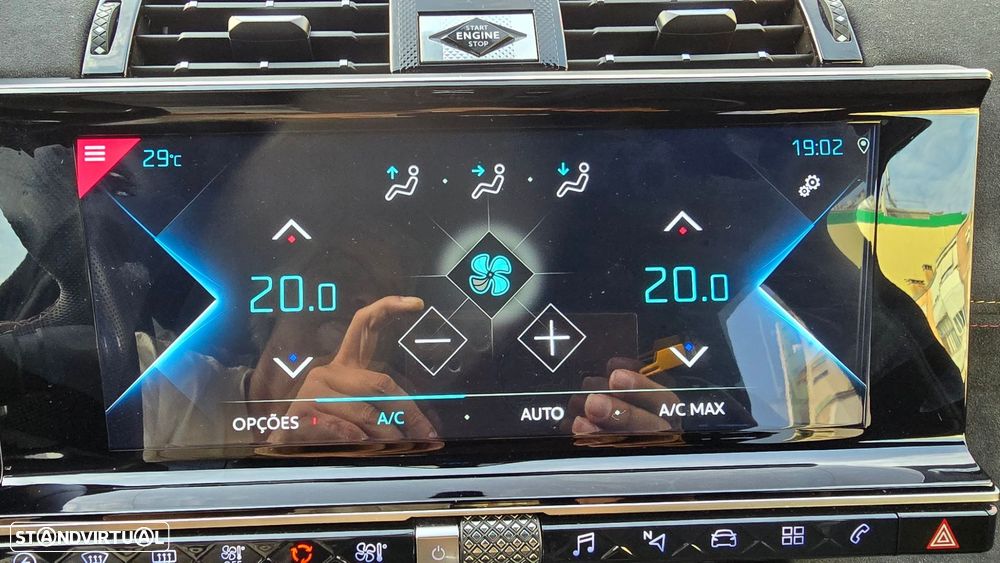 DS DS7 Crossback E-Tense Performance Line EAT8 - 32