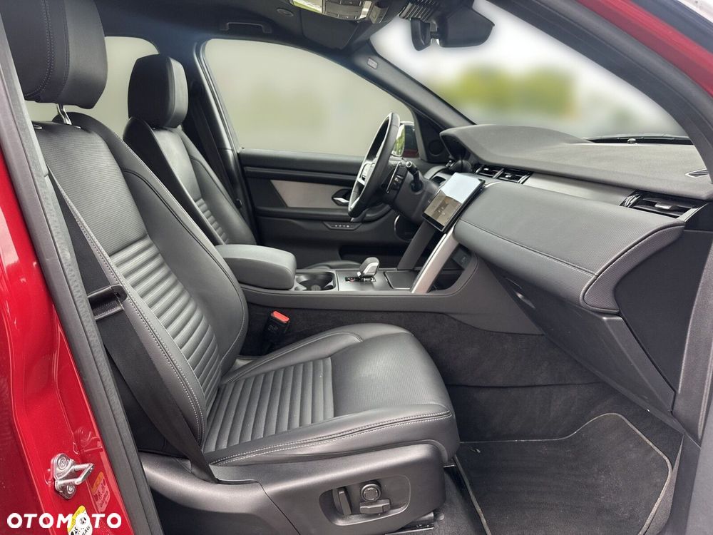 Land Rover Discovery Sport - 13