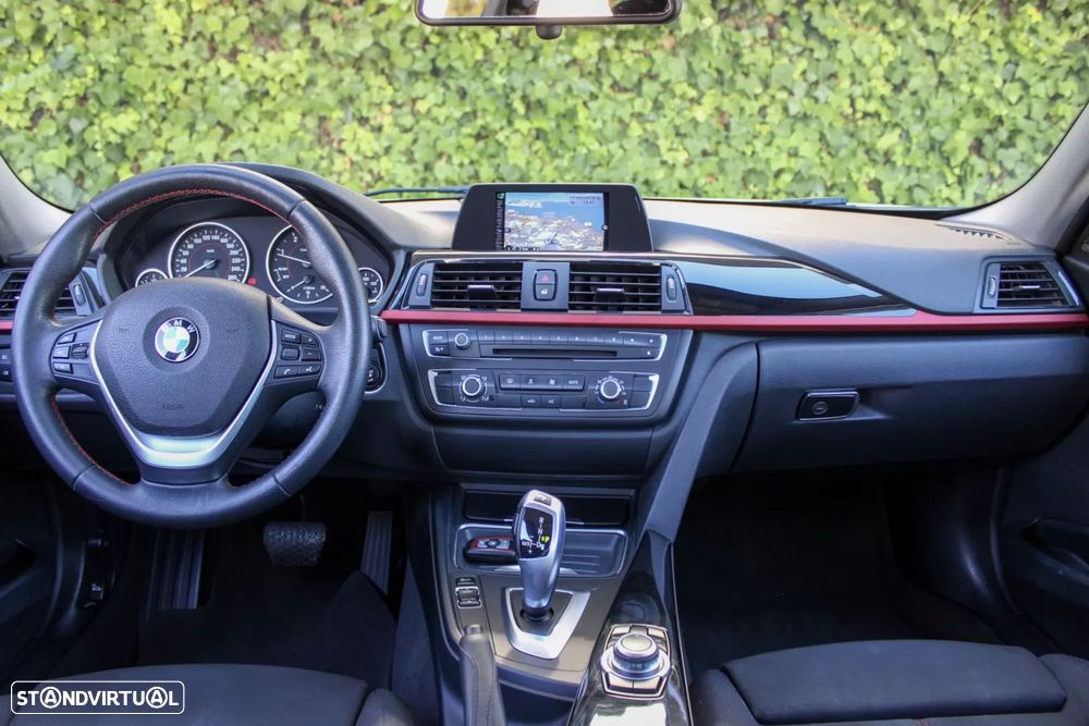 BMW 318 d Auto Line Sport - 17