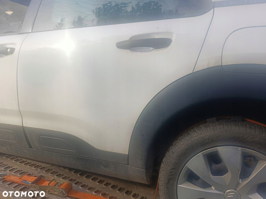 CITROEN C4 CACTUS LIFT PAS TYŁ WANNA DUPA 2019 - 6