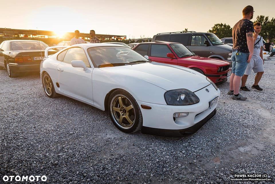 Toyota Supra - 4