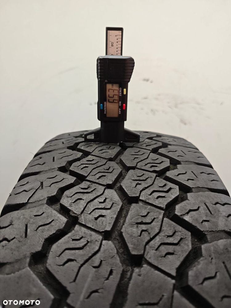 Opona 225 70 15C Firestone CV W3000 - 3