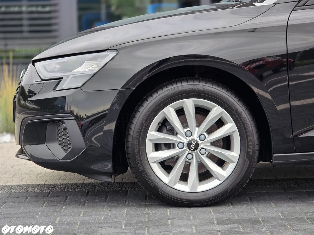 Audi A3 Limousine 30 TFSI mHEV S tronic - 12