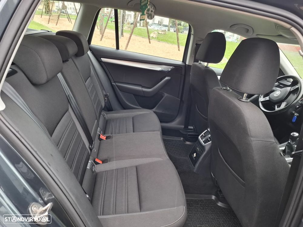Skoda Octavia Break 1.0 TSI Style - 5