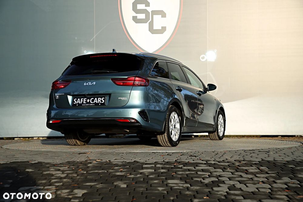 Kia Ceed 1.5 T-GDI M - 11