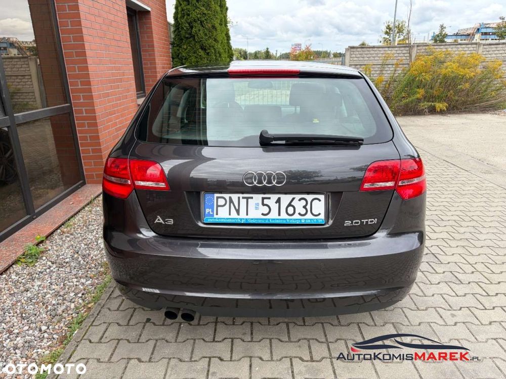 Audi A3 Sportback 2.0 TDI DPF Ambiente S tronic - 6