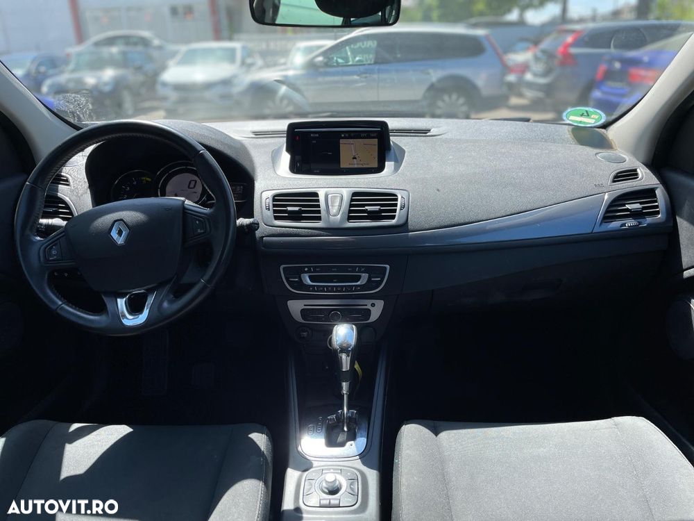 Renault Megane dCi 110 FAP EDC LIMITED - 8