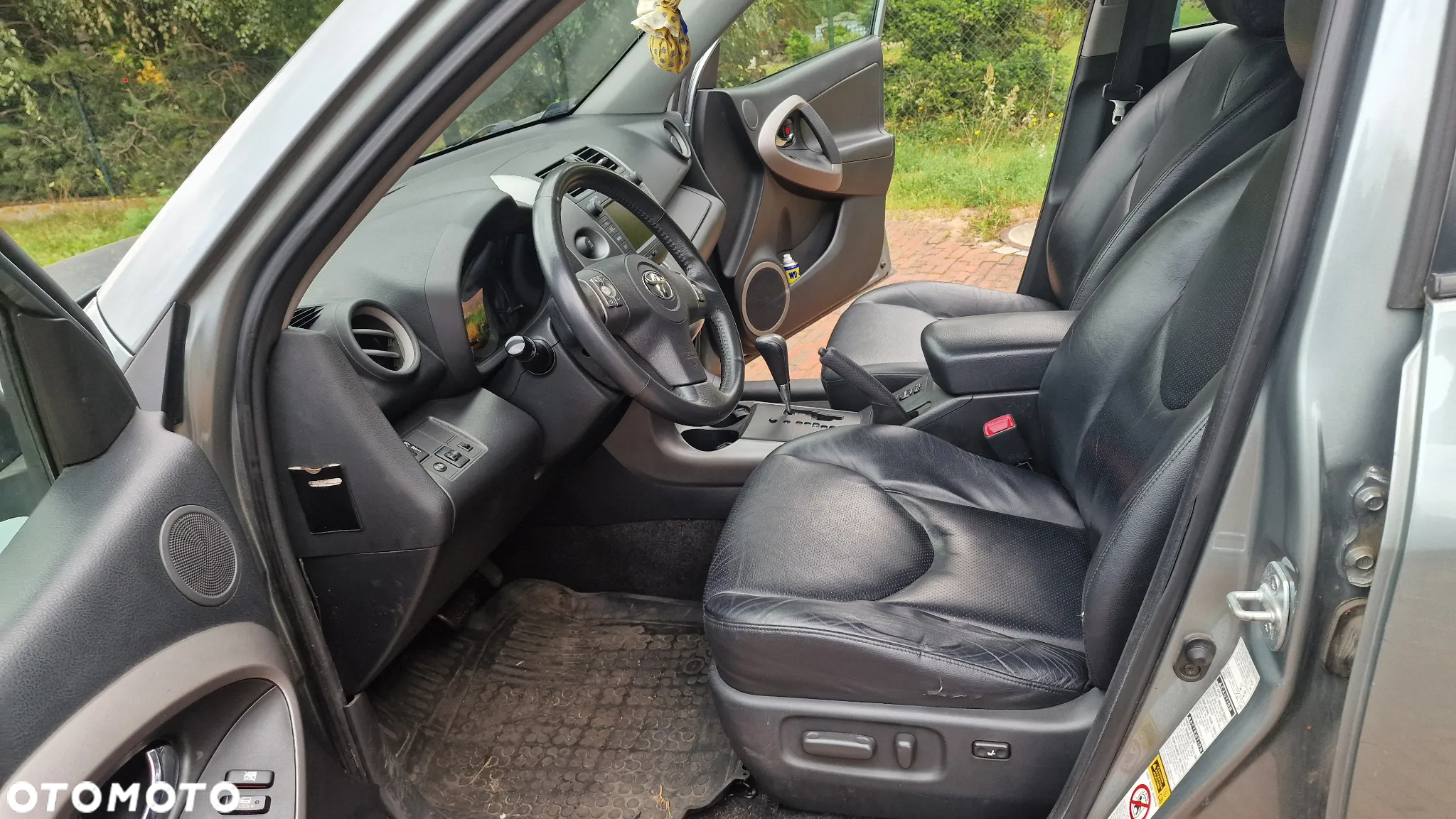 Toyota RAV4 2.0 VVT-i Premium - 21