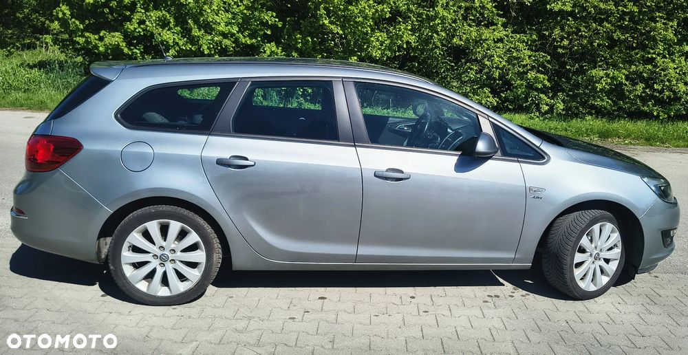 Opel Astra - 2