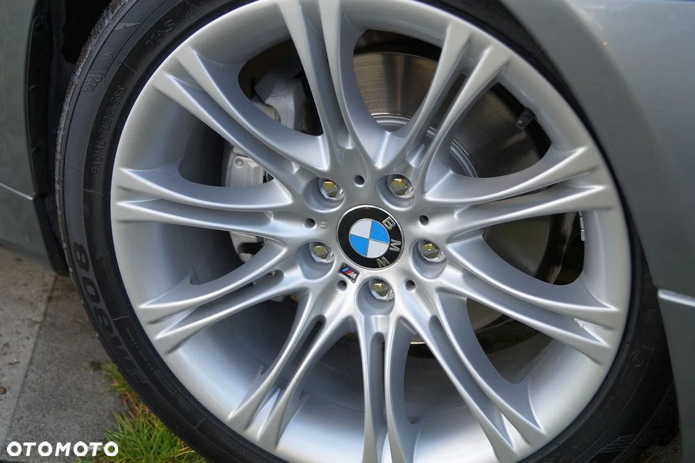 BMW Seria 5 - 12