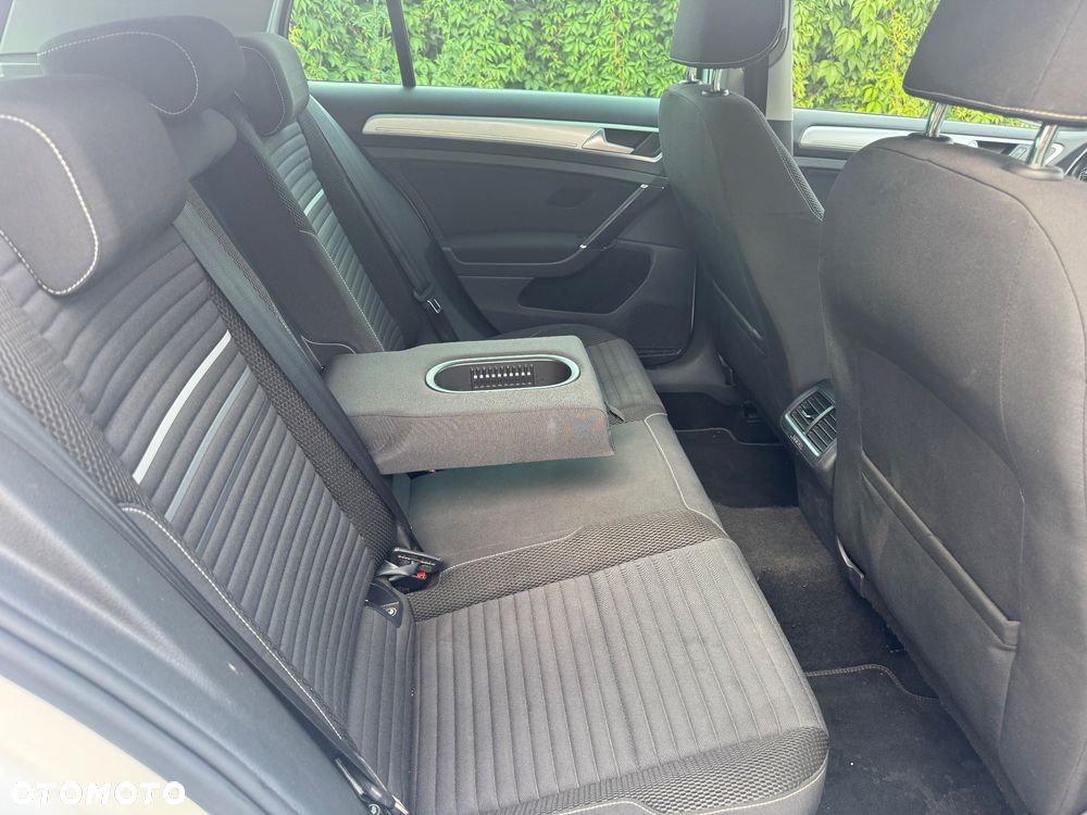 Volkswagen Golf 1.2 TSI BMT Trendline Perfectline - 15