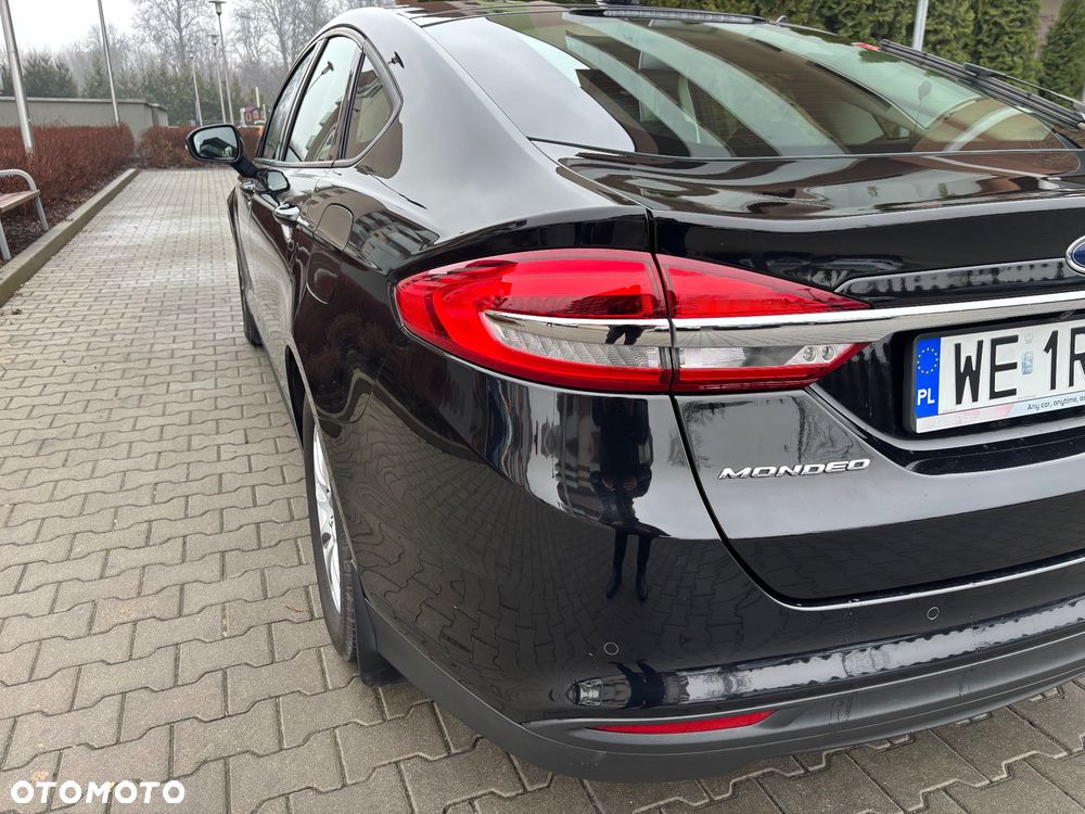 Ford Mondeo 2.0 TDCi Trend PowerShift - 11