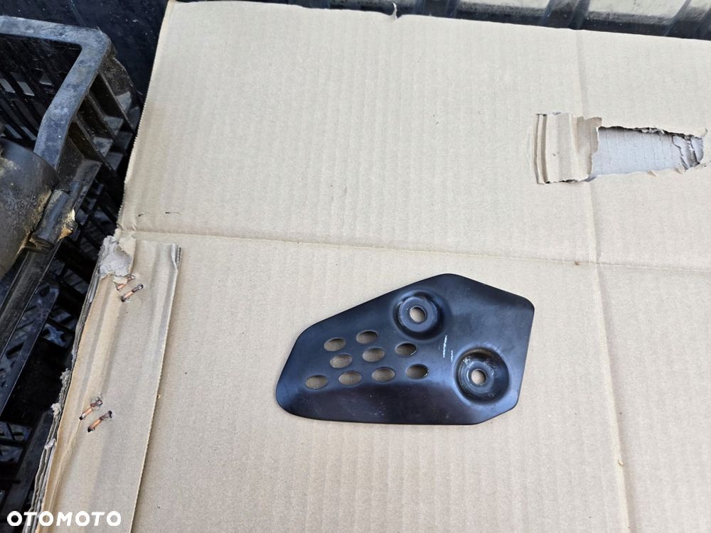 osłona podnóżka yamaha mt 07 2024r - 1