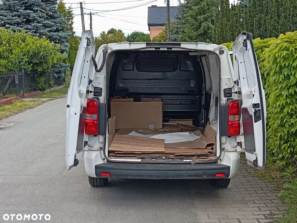 Opel Vivaro - 13