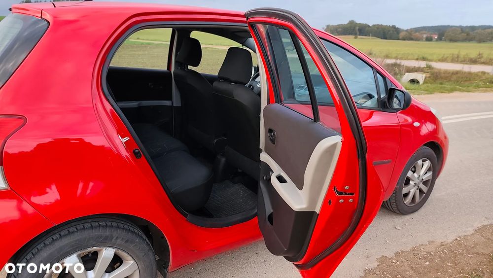 Toyota Yaris - 29