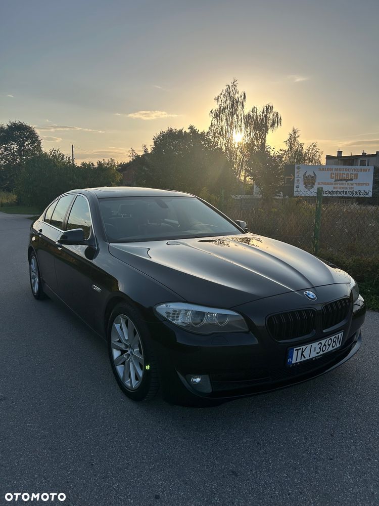 BMW Seria 5 2013 photo 2