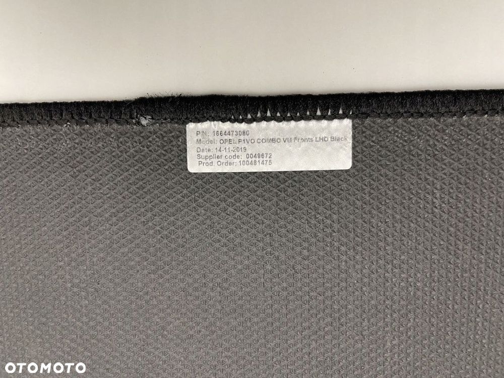 DYWANIKI WELUROWE OPEL COMBO E PRZÓD - 5