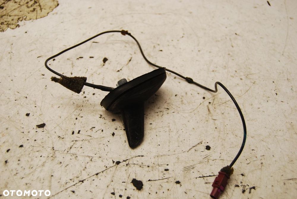 ANTENA DACHOWA GPS 8E9035503G AUDI A4 B6 B7 8E9035503 8E9035503F 8E9035503T 8E9035503N - 2