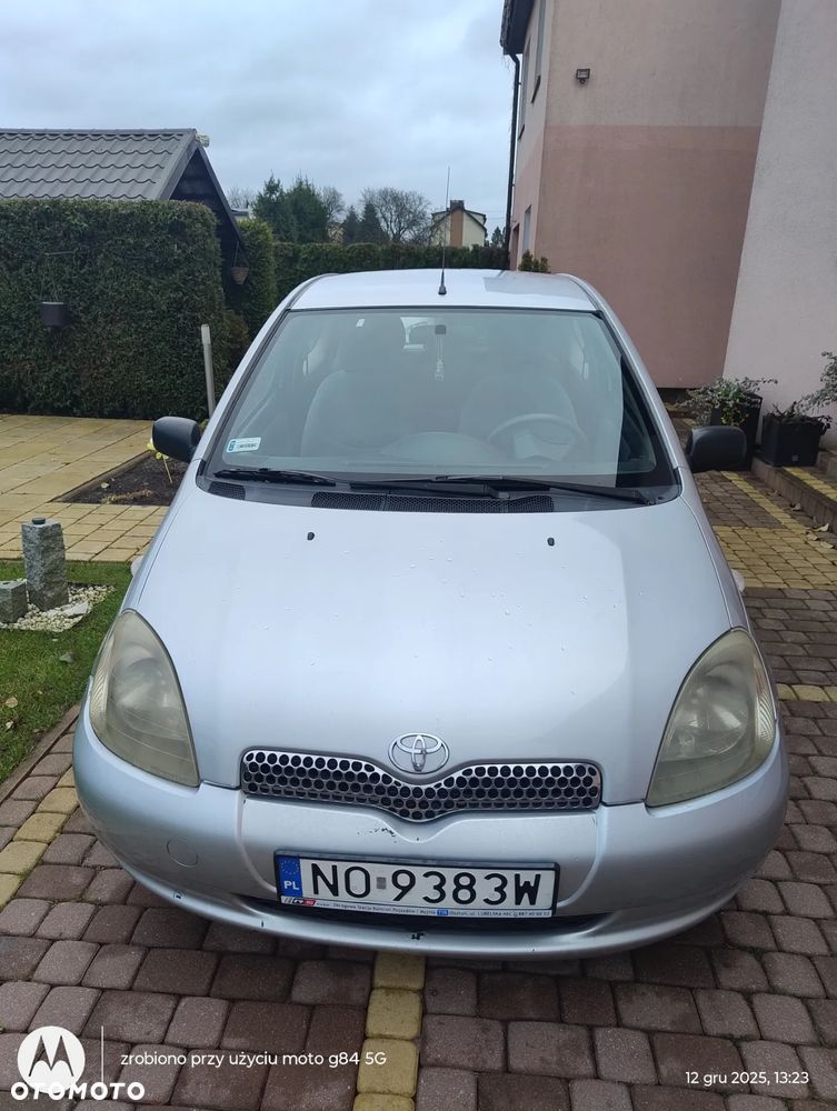 Toyota Yaris - 14