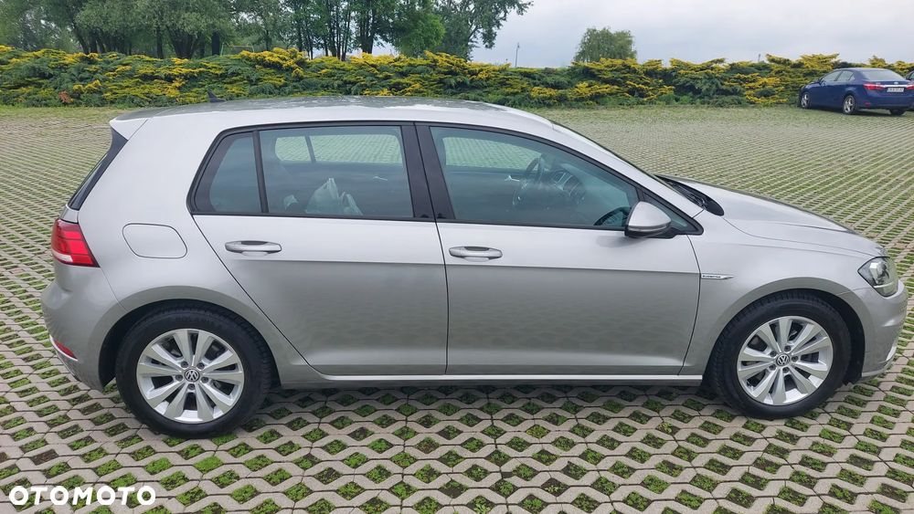 Volkswagen Golf 1.5 TSI BMT Comfortline DSG - 2