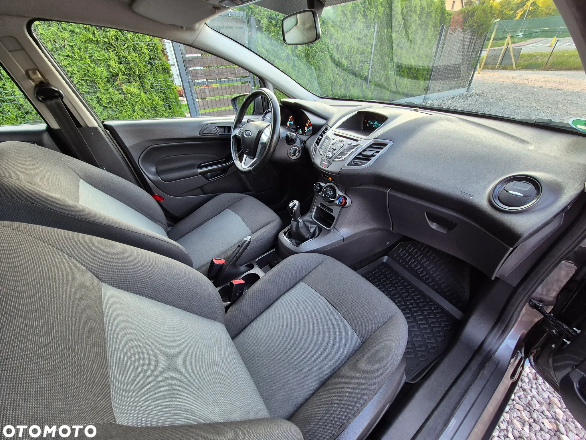 Ford Fiesta 1.25 Celebration - 31