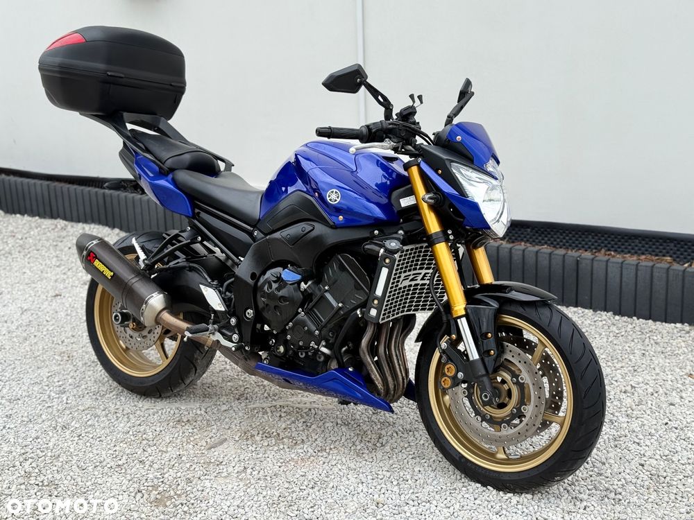 Yamaha FZ8