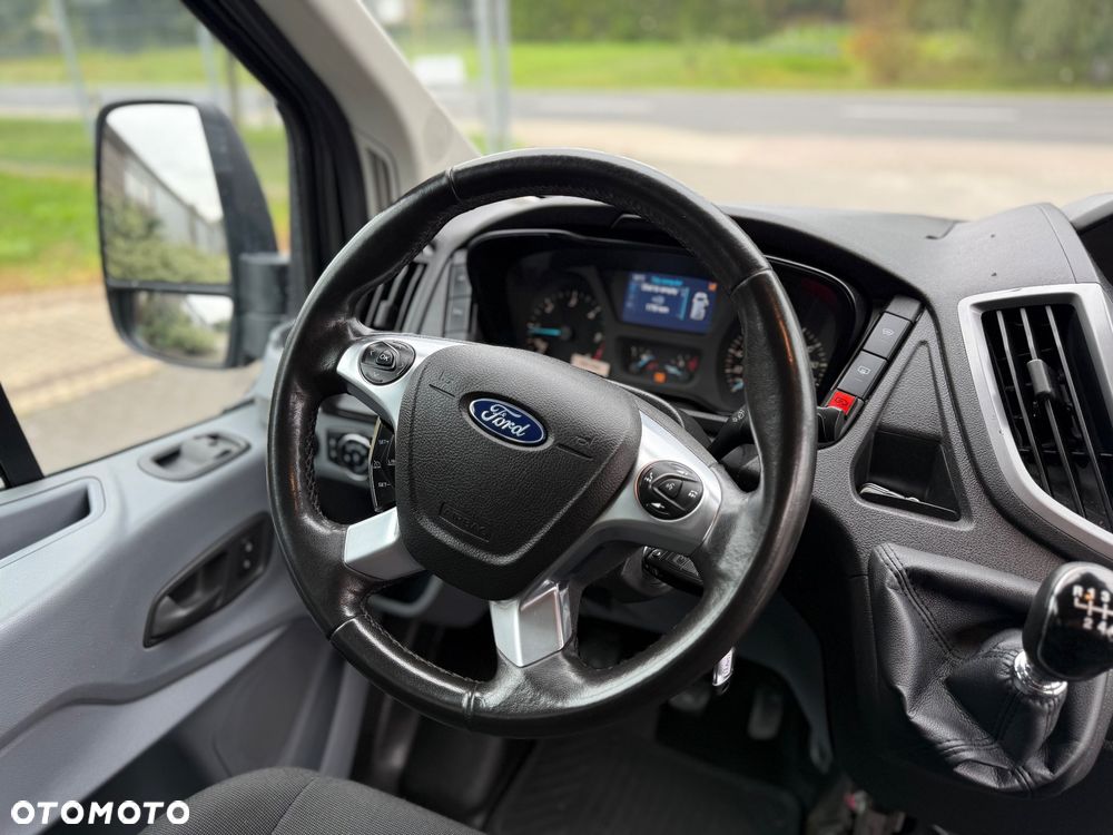 Ford Transit - 21