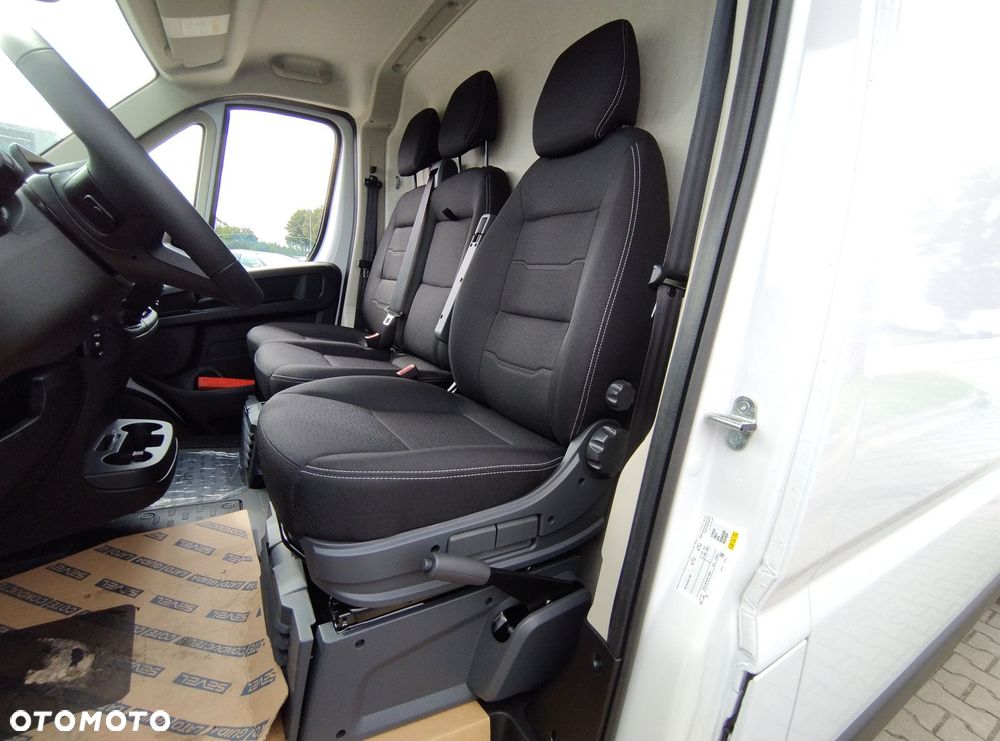 Opel movano Movano Furgon L3H2 2.2 Diesel 140KM MT6 Euro 6E DMC 3.3t 13m3 - 26