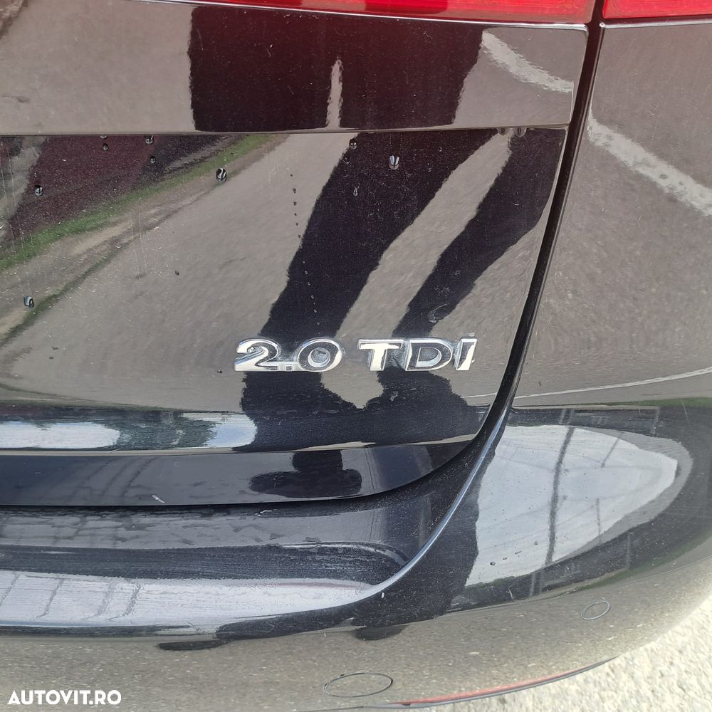 Volkswagen Touran - 15