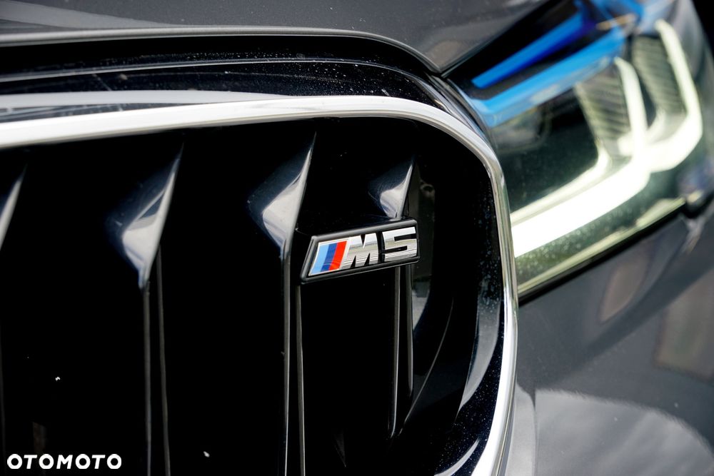 BMW M5 Standard - 11