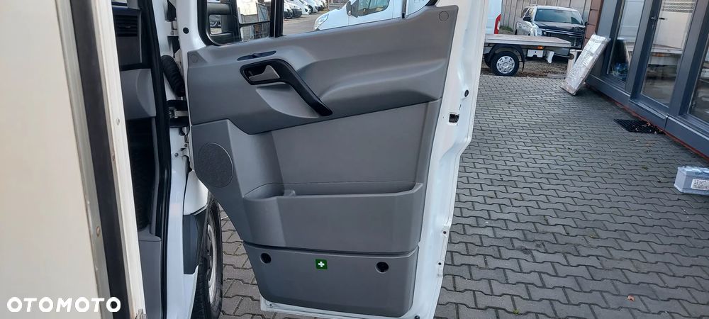 Mercedes-Benz SPRINTER - 19