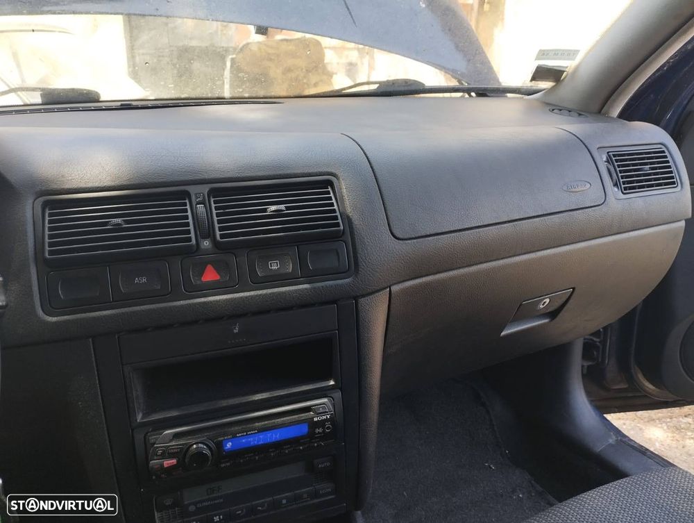 VW Golf 1.9 TDi 4M Highline - 8