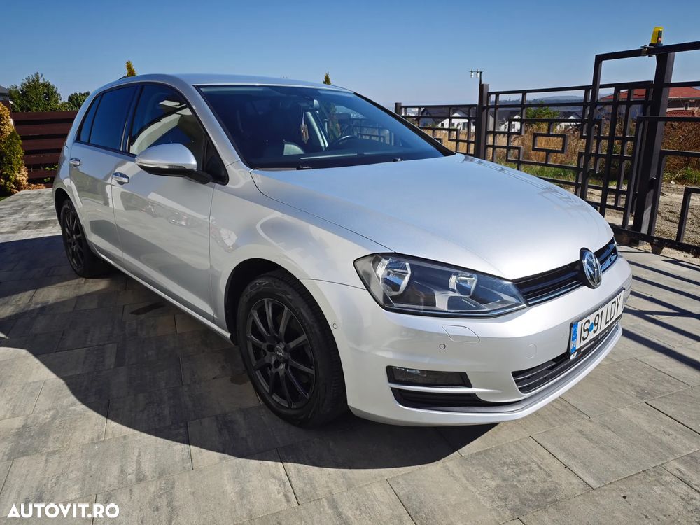 Volkswagen Golf - 4
