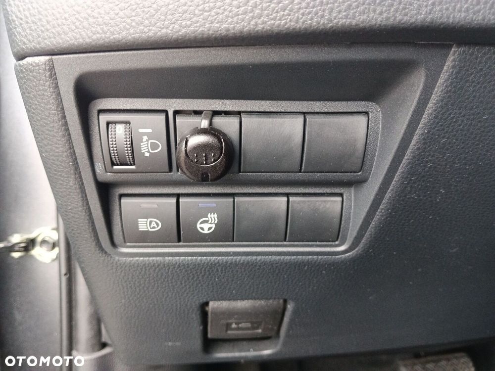 Toyota Yaris Hybrid 1.5 Style - 18