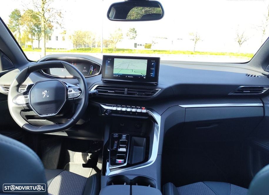 Peugeot 5008 1.5 BlueHDi Allure Pack EAT8 - 8