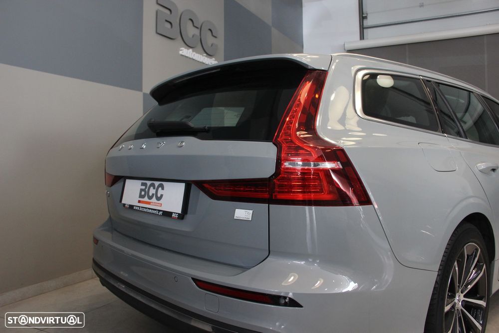Volvo V60 2.0 T6 AWD TE Essential - 4