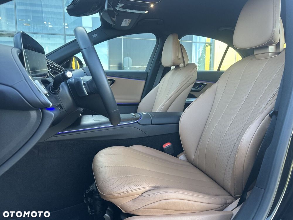 Mercedes-Benz Klasa E 220 d mHEV 4-Matic Avantgarde 9G-Tronic - 20